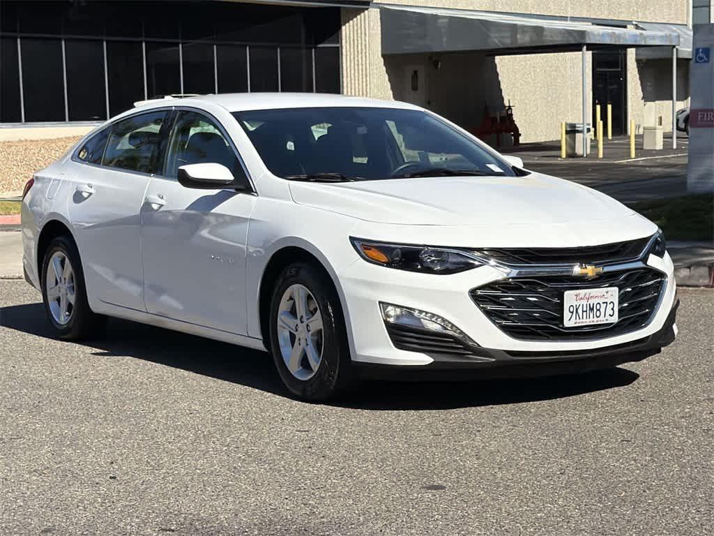 used 2024 Chevrolet Malibu car, priced at $17,900