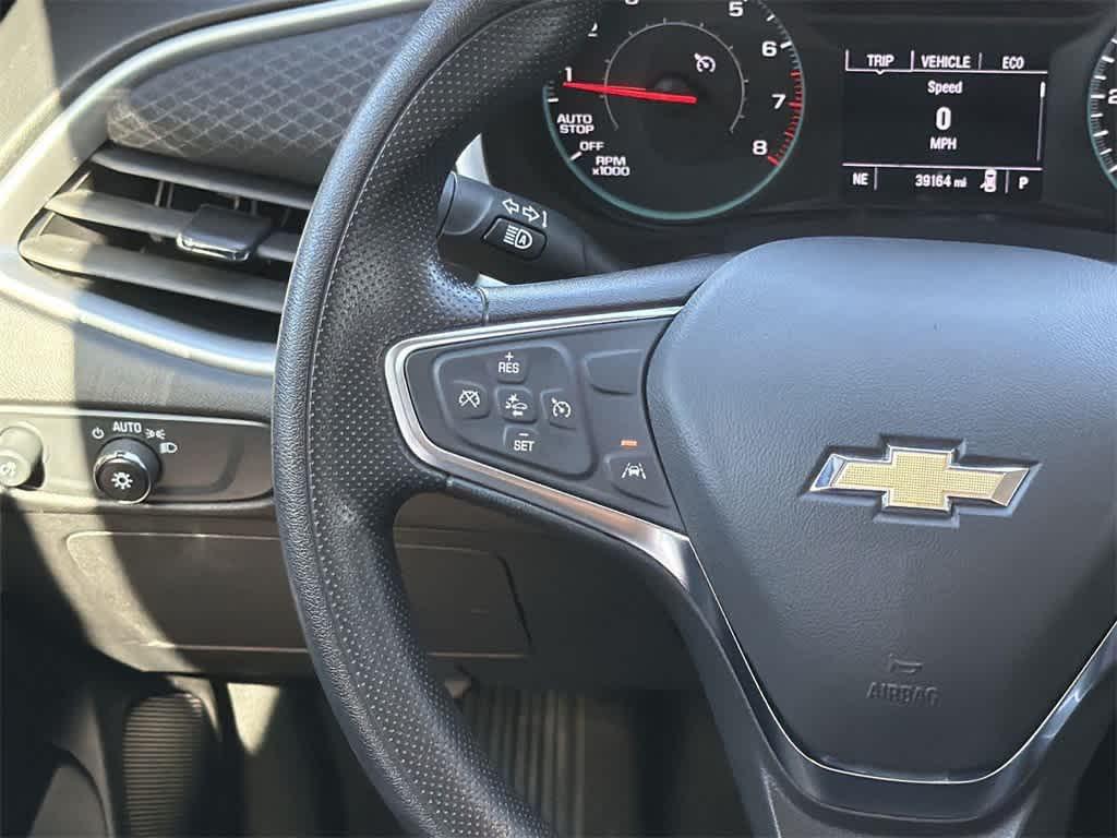 used 2024 Chevrolet Malibu car, priced at $17,900