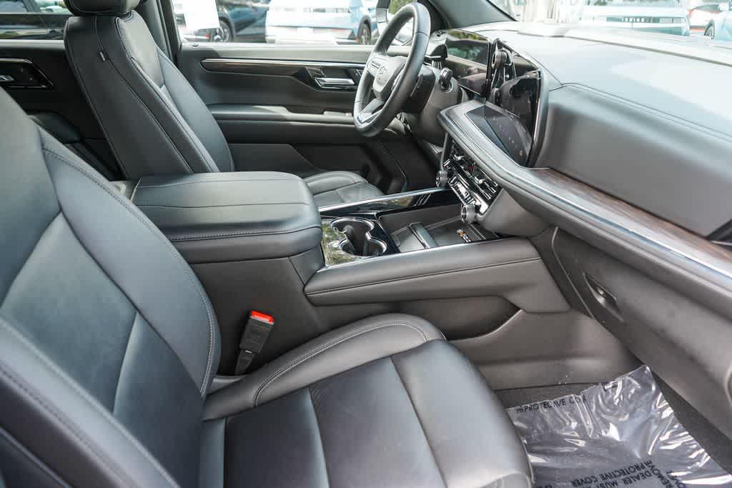 used 2025 Chevrolet Suburban car, priced at $62,500