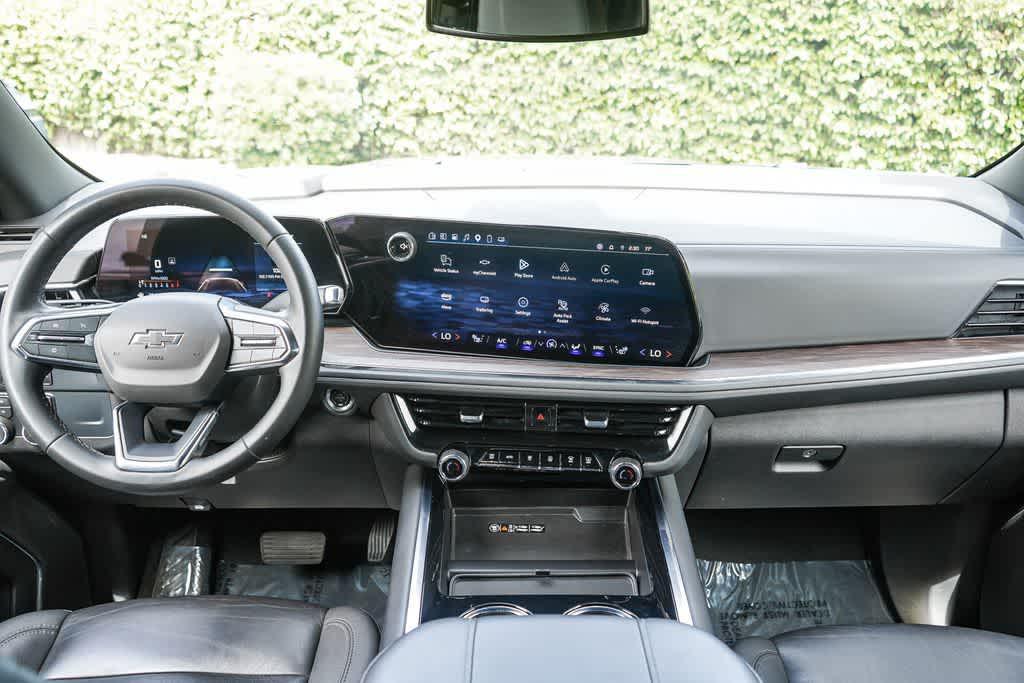 used 2025 Chevrolet Suburban car, priced at $62,500