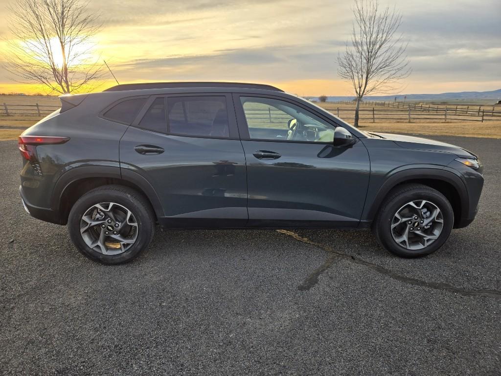 new 2026 Chevrolet Trax car