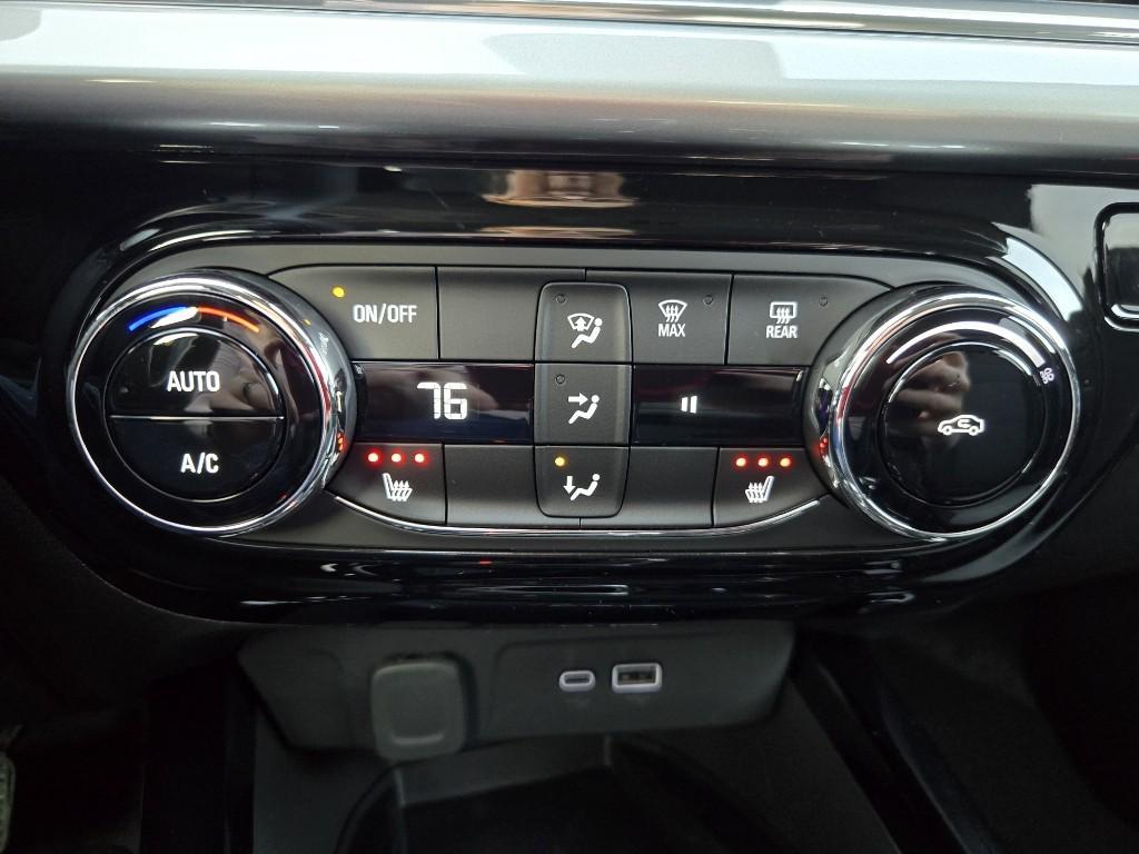 new 2026 Chevrolet Trax car