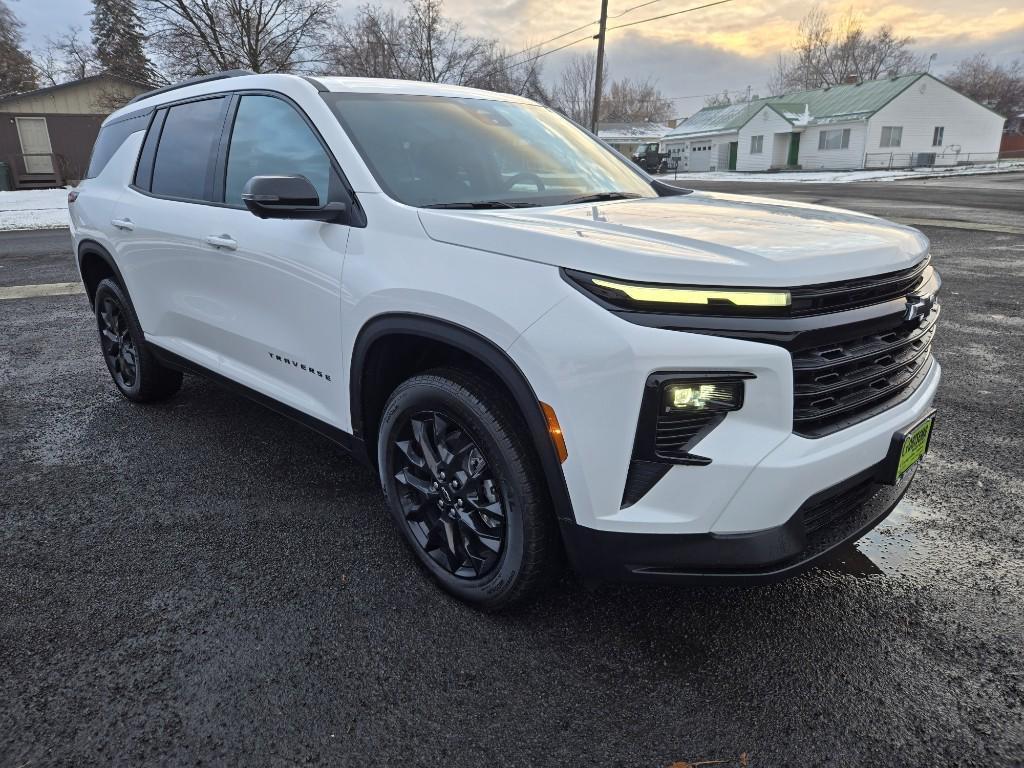 new 2026 Chevrolet Traverse car, priced at $48,630