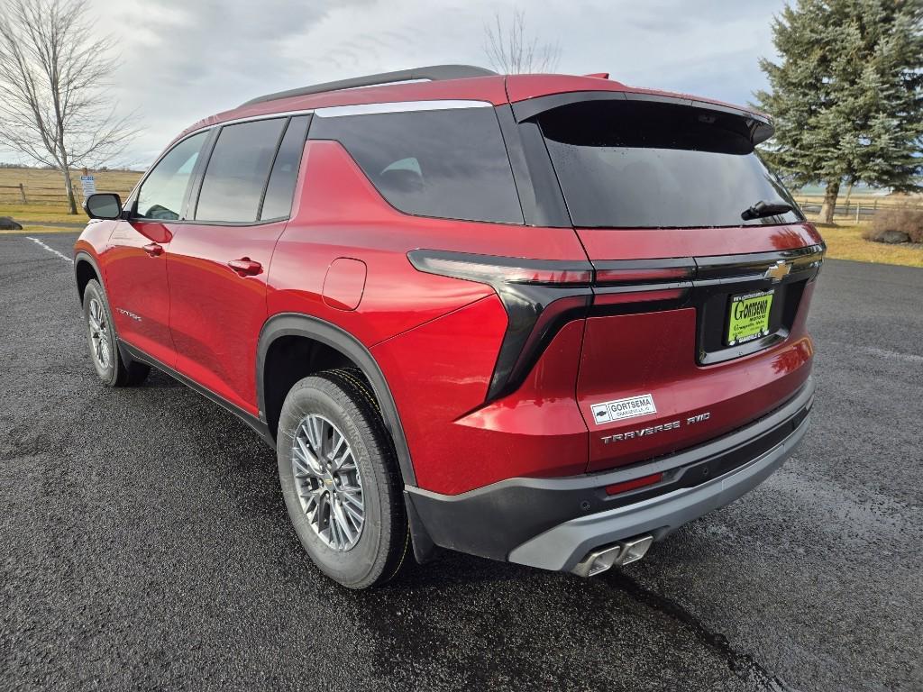 new 2026 Chevrolet Traverse car, priced at $48,235
