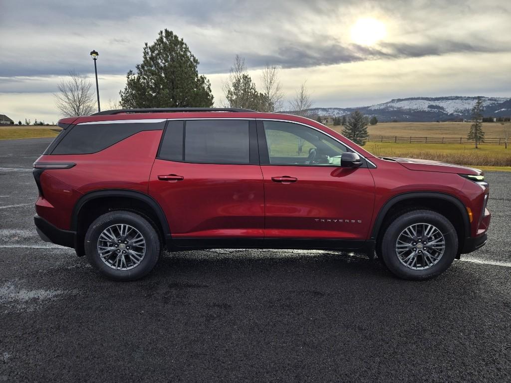 new 2026 Chevrolet Traverse car, priced at $48,235