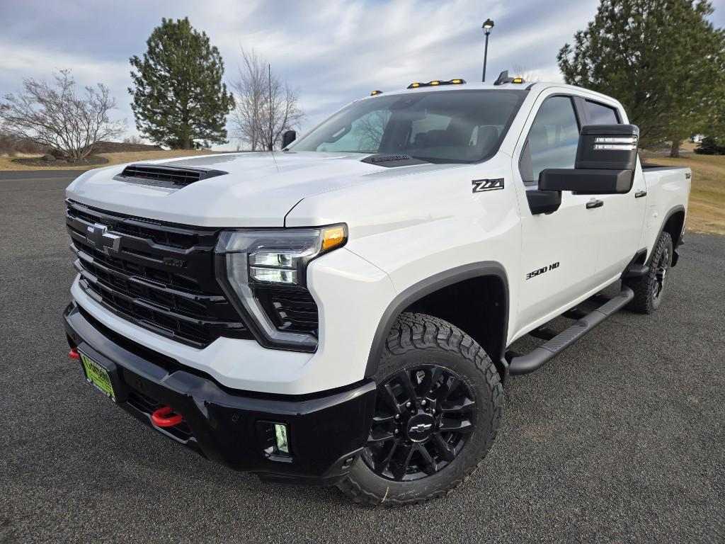 new 2026 Chevrolet Silverado 3500 car, priced at $78,050