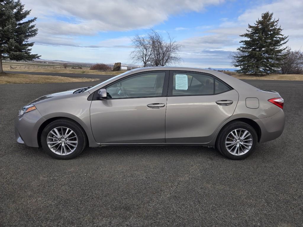 used 2014 Toyota Corolla car