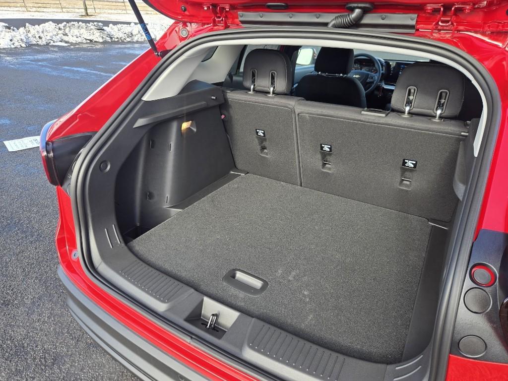 new 2026 Chevrolet Trax car, priced at $25,400