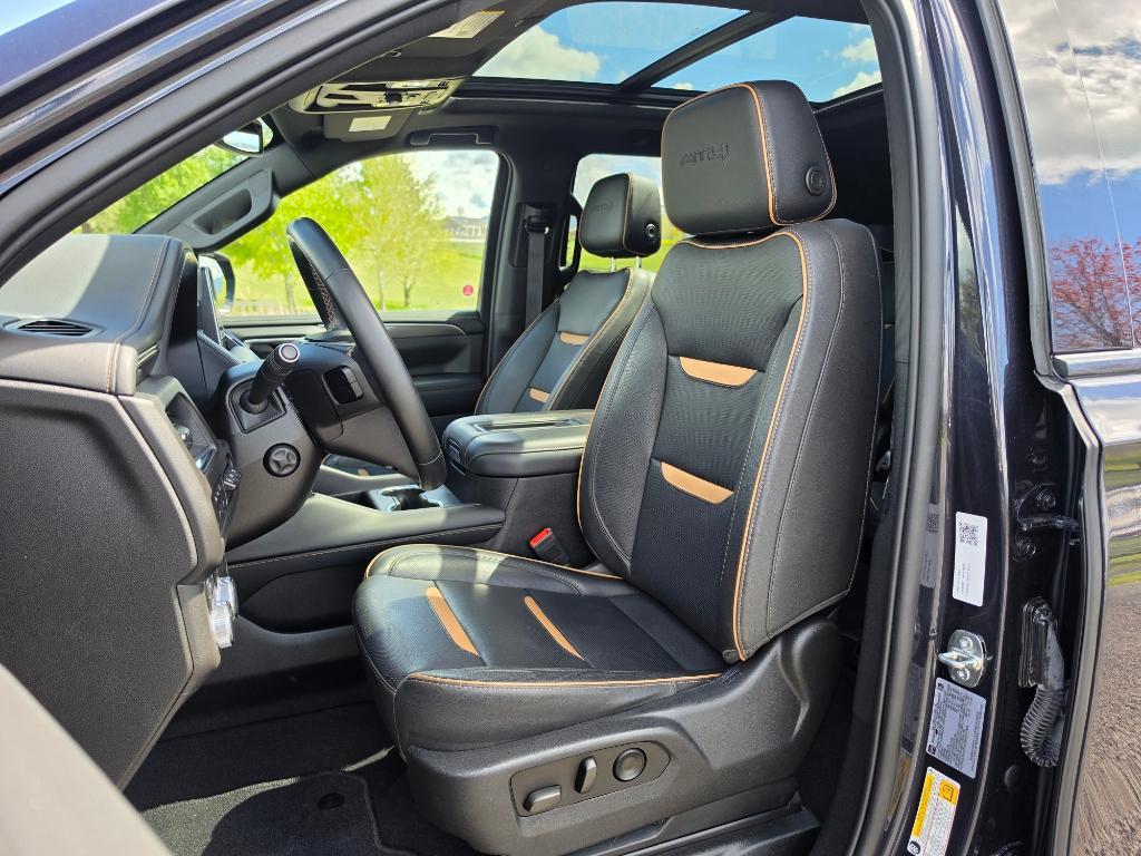 used 2023 GMC Yukon car, priced at $62,995
