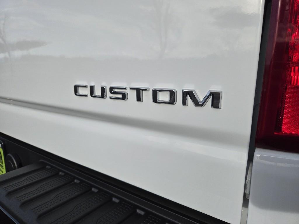 new 2026 Chevrolet Silverado 2500 car