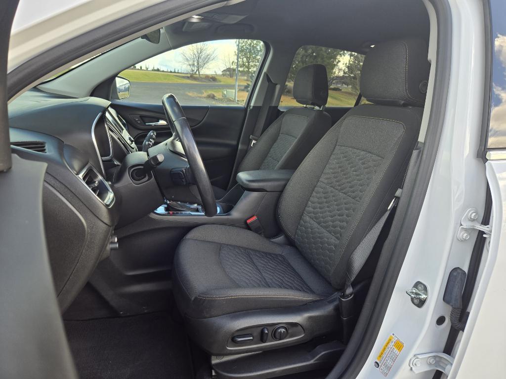 used 2020 Chevrolet Equinox car, priced at $17,995