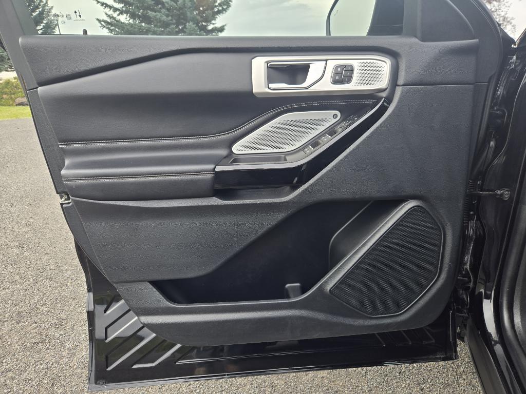 used 2022 Ford Explorer car, priced at $37,995