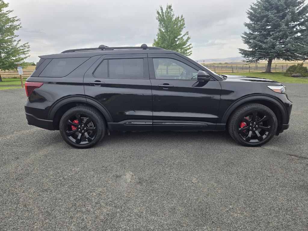 used 2022 Ford Explorer car, priced at $37,995
