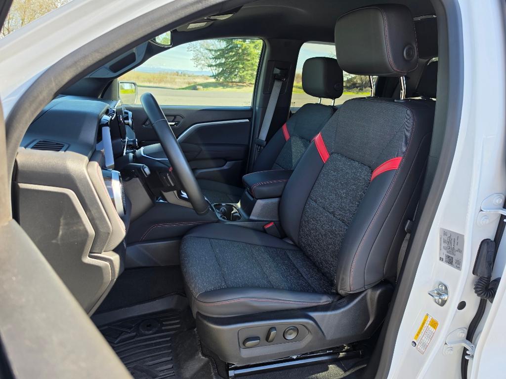 used 2024 Chevrolet Colorado car