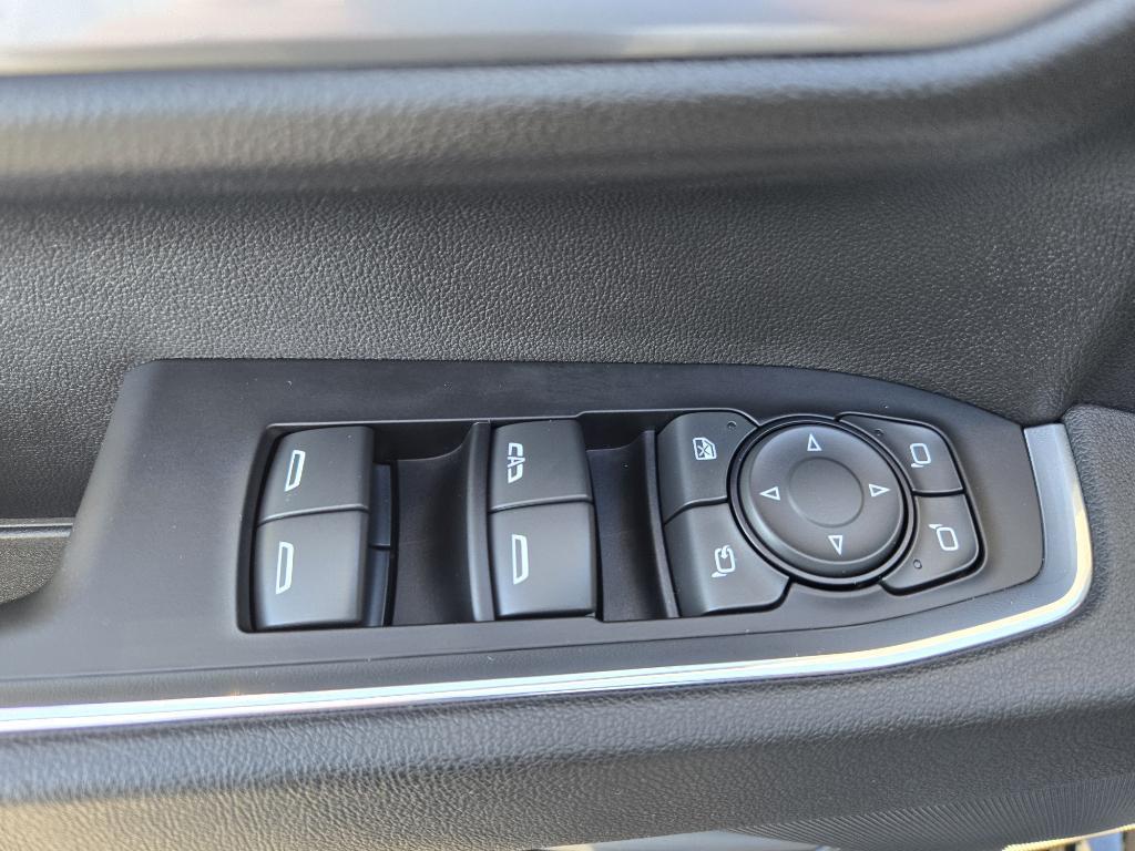 used 2025 Chevrolet Silverado 3500 car, priced at $72,995