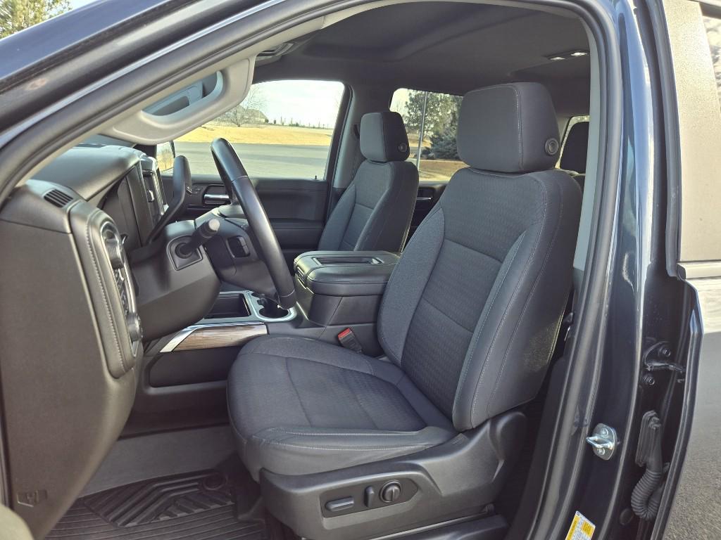 used 2022 Chevrolet Silverado 1500 car, priced at $39,995