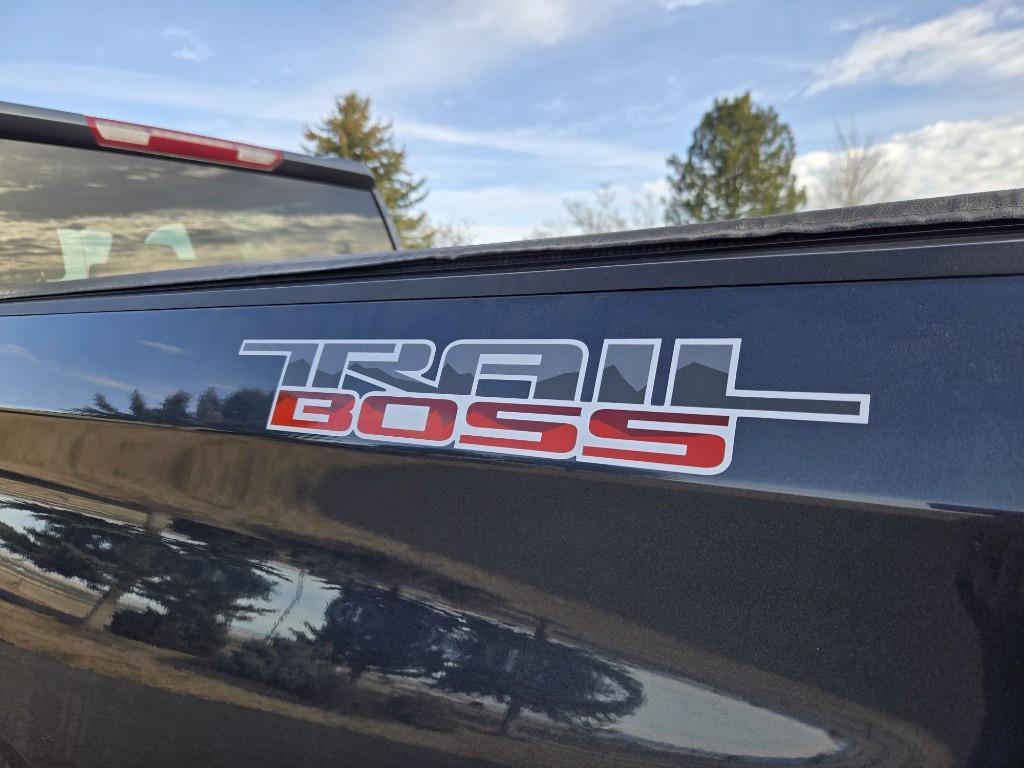 used 2022 Chevrolet Silverado 1500 car, priced at $39,995