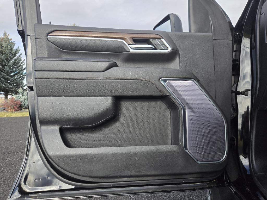 used 2024 Chevrolet Silverado 3500 car, priced at $70,995