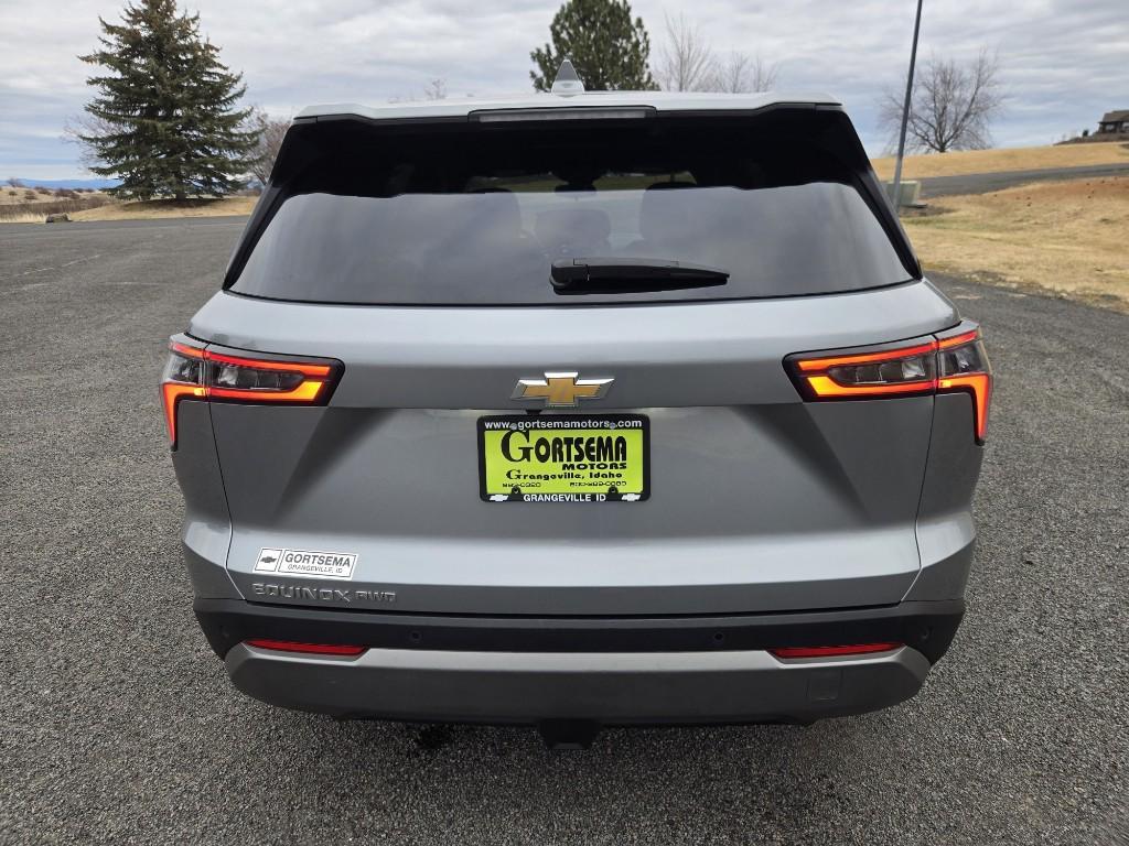 used 2025 Chevrolet Equinox car, priced at $28,995