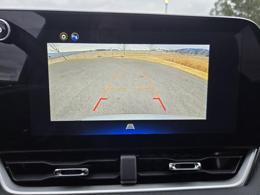 used 2025 Chevrolet Equinox car, priced at $28,995