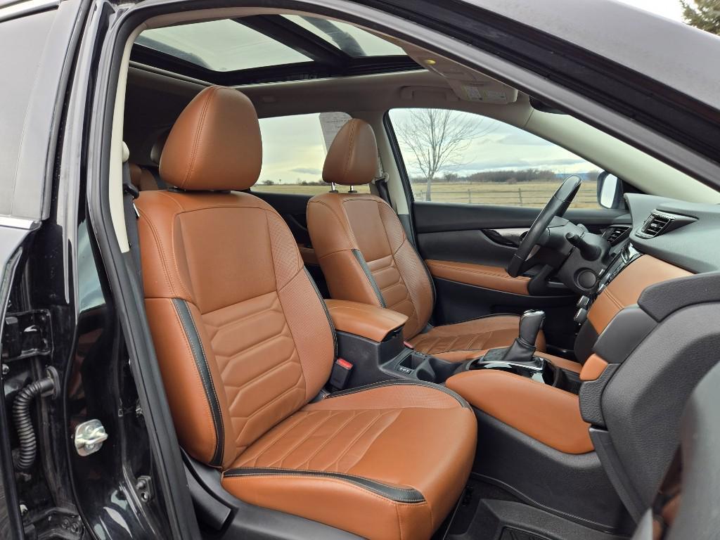 used 2017 Nissan Rogue car, priced at $13,495