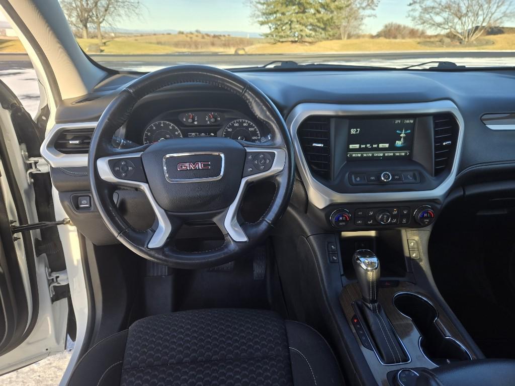 used 2019 GMC Acadia car