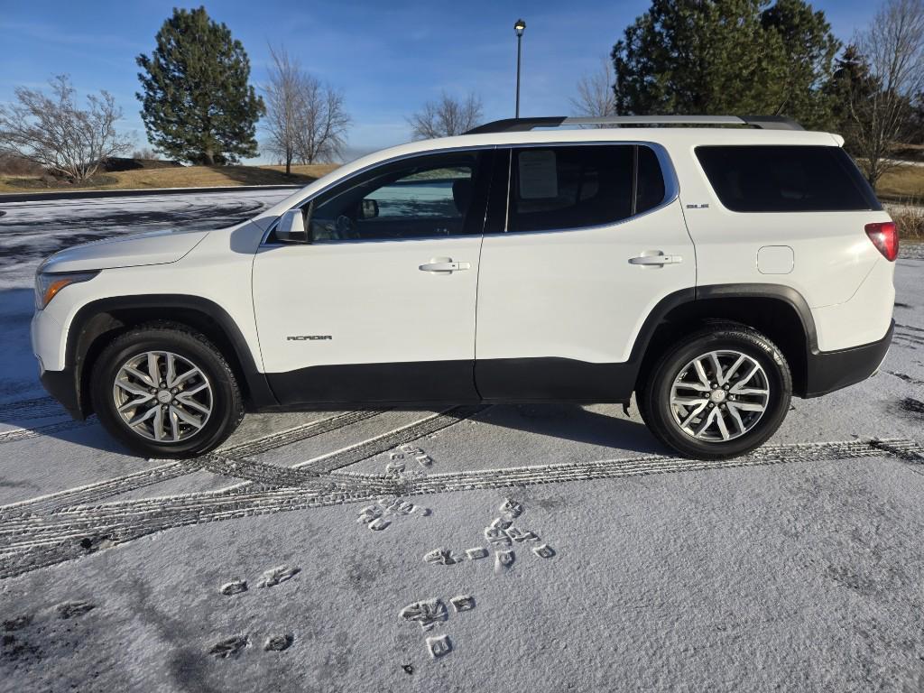 used 2019 GMC Acadia car