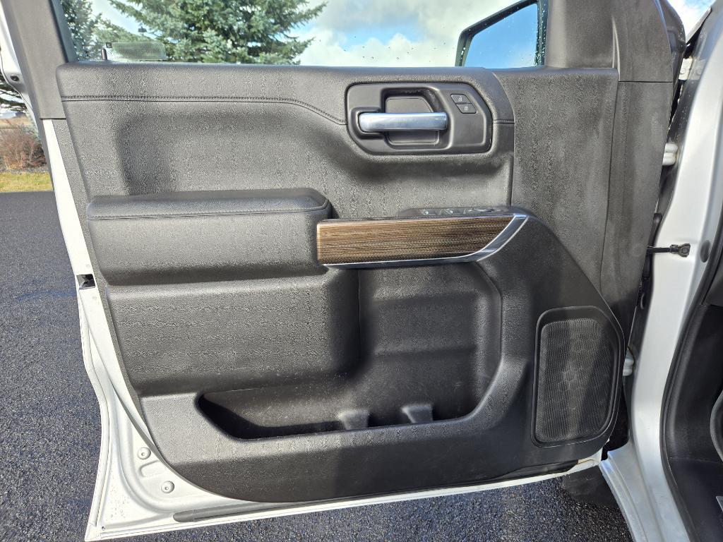 used 2021 Chevrolet Silverado 1500 car, priced at $38,995