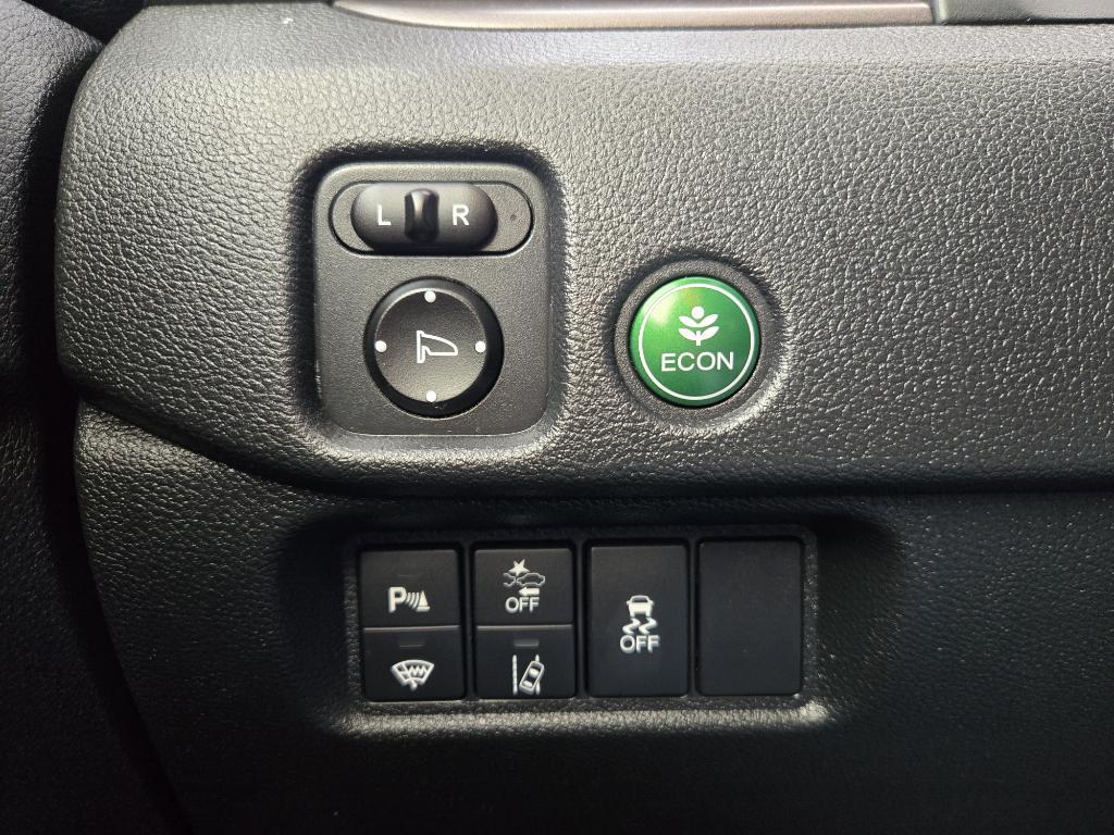 used 2021 Honda Pilot car, priced at $33,995