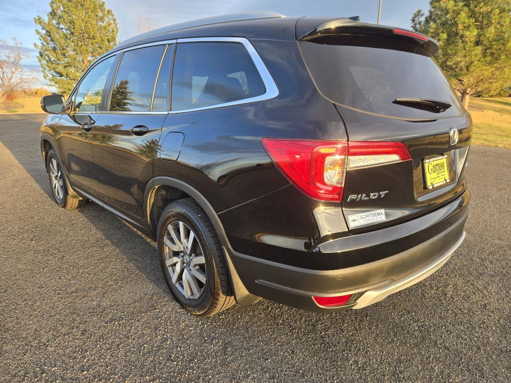 used 2021 Honda Pilot car, priced at $33,995
