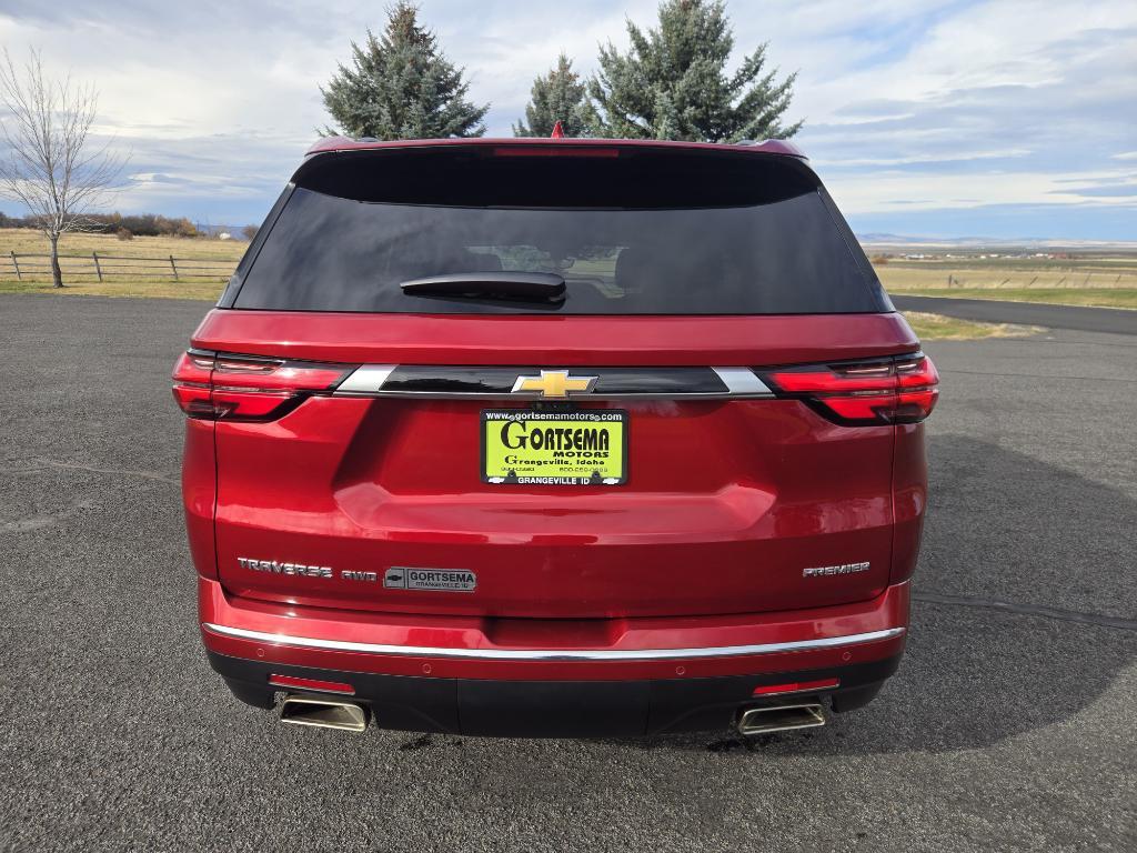 used 2023 Chevrolet Traverse car, priced at $36,995