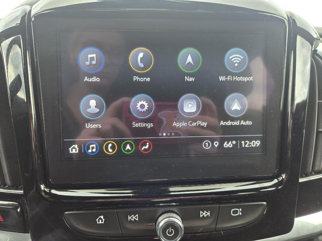 used 2023 Chevrolet Traverse car, priced at $36,995