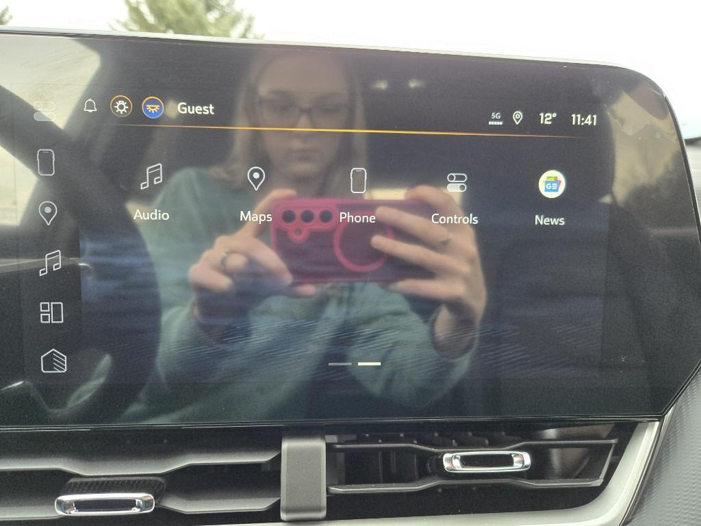 new 2026 Chevrolet Equinox car, priced at $35,310