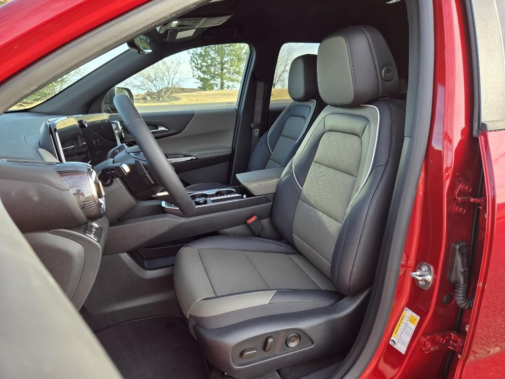 new 2026 Chevrolet Equinox car, priced at $35,310