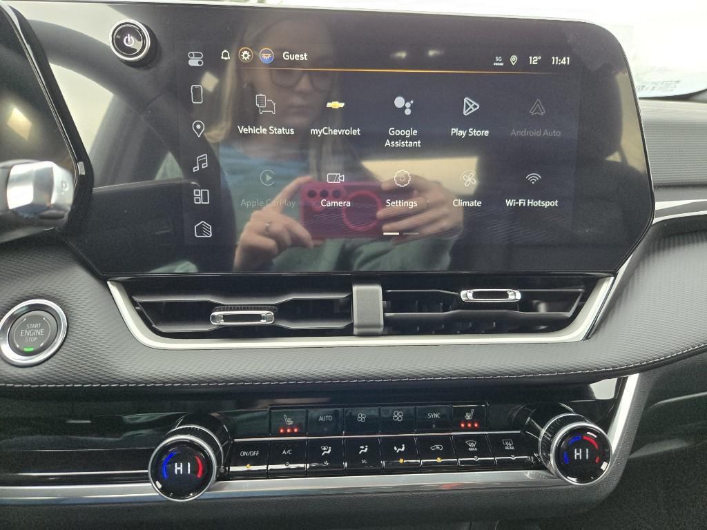 new 2026 Chevrolet Equinox car, priced at $35,310