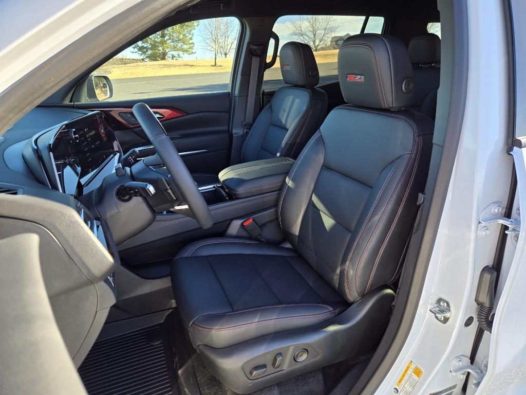 new 2026 Chevrolet Traverse car