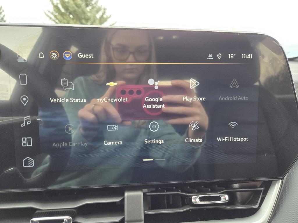 new 2026 Chevrolet Equinox car, priced at $33,870