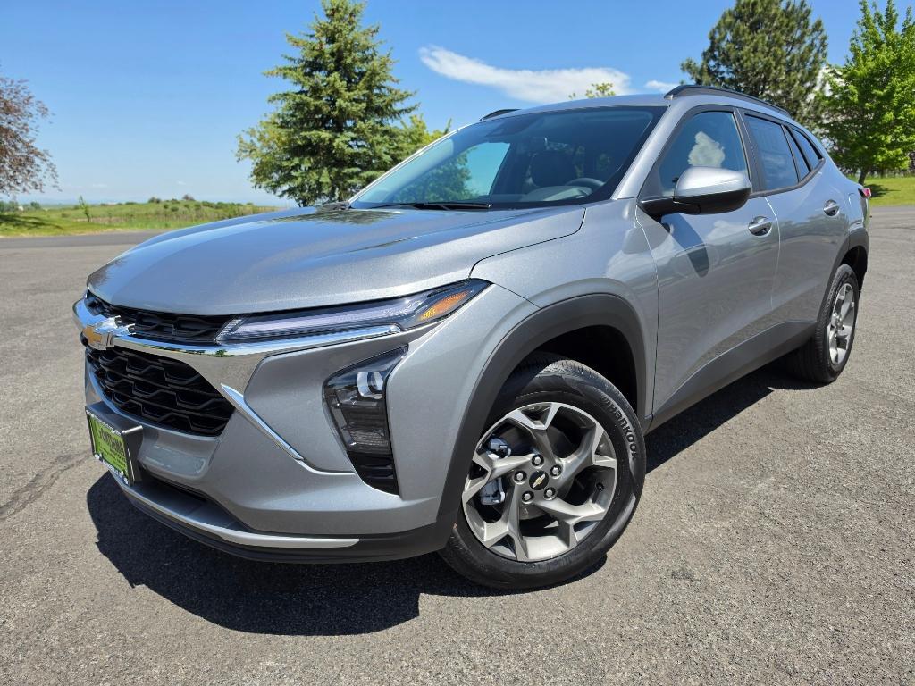 new 2026 Chevrolet Trax car, priced at $26,660
