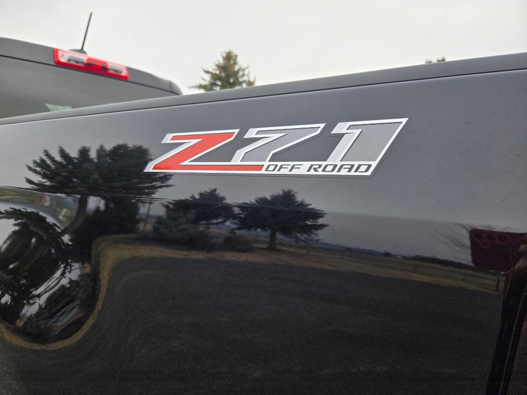 used 2015 Chevrolet Colorado car, priced at $24,995