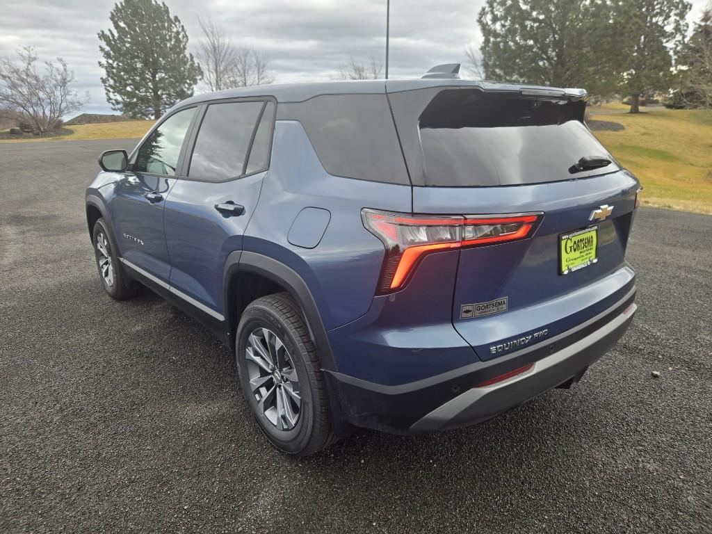 new 2026 Chevrolet Equinox car, priced at $34,815