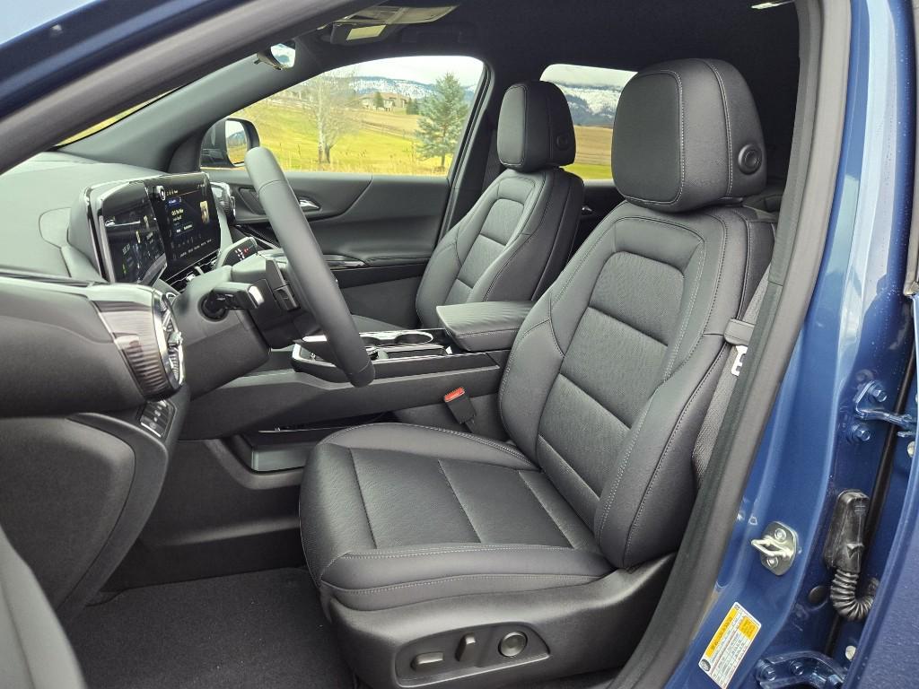 new 2026 Chevrolet Equinox car, priced at $34,815