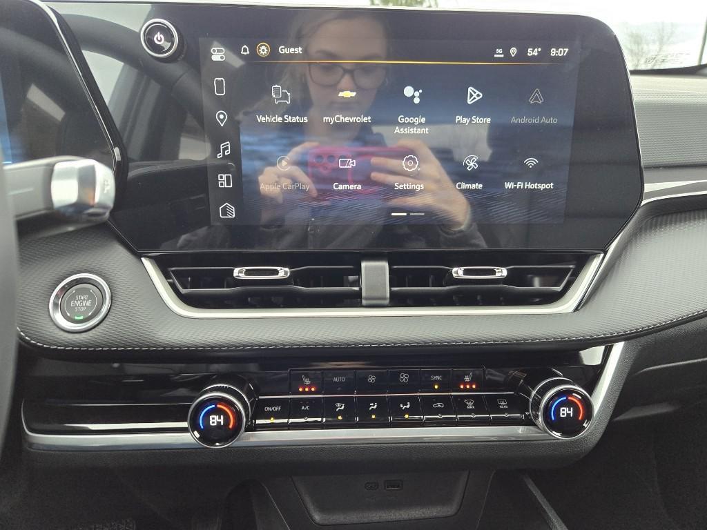 new 2026 Chevrolet Equinox car, priced at $34,815