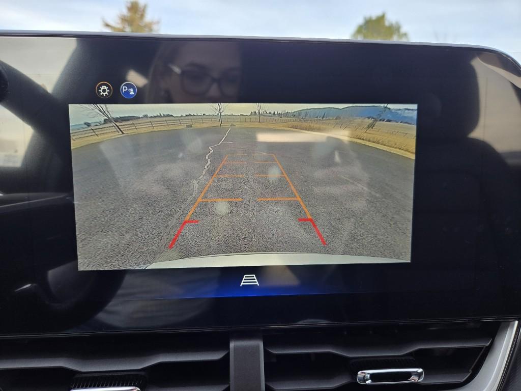 new 2026 Chevrolet Equinox car, priced at $33,870