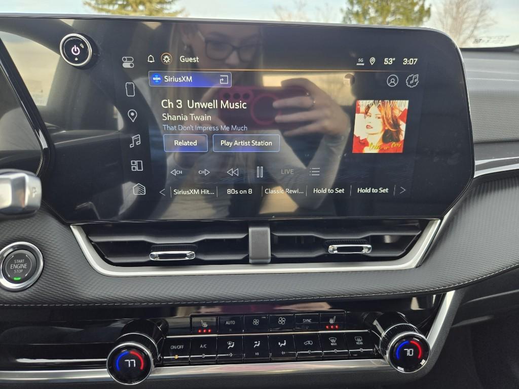 new 2026 Chevrolet Equinox car, priced at $33,870