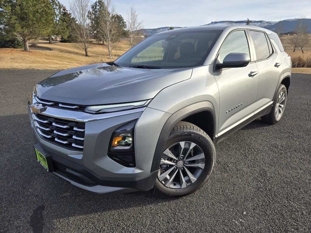 new 2026 Chevrolet Equinox car, priced at $33,870