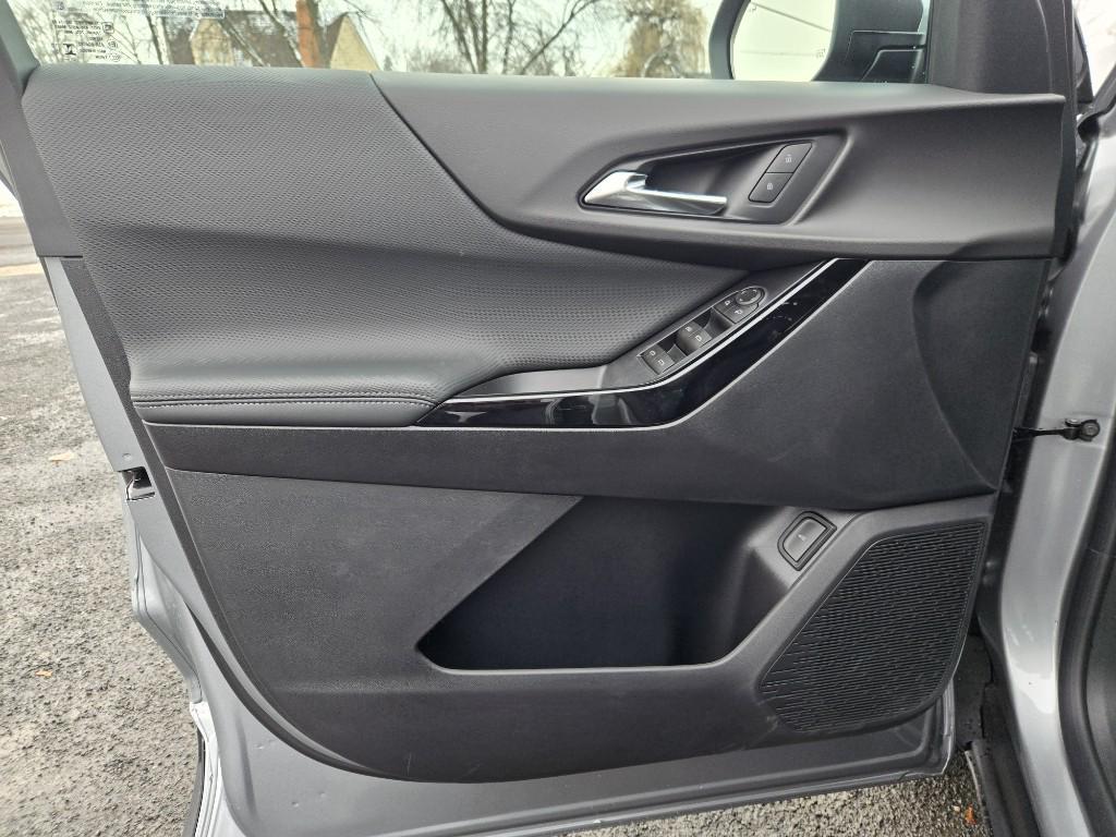 new 2026 Chevrolet Equinox car, priced at $33,870