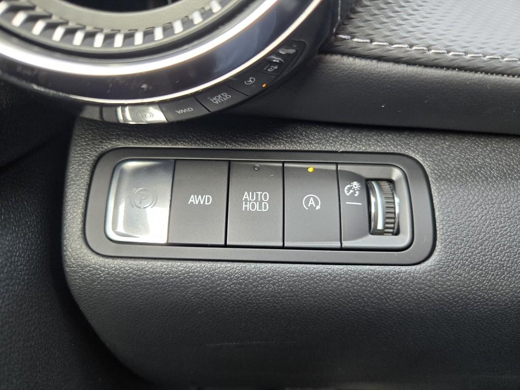 new 2026 Chevrolet Equinox car, priced at $33,870