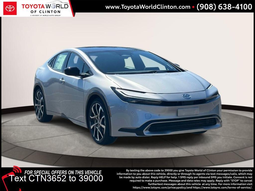 new 2026 Toyota Prius Plug-In Hybrid car, priced at $43,027