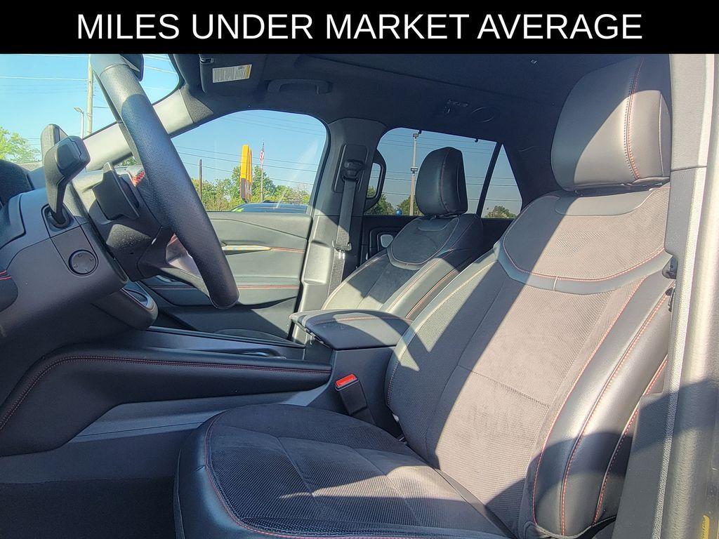 used 2025 Ford Explorer car, priced at $45,998