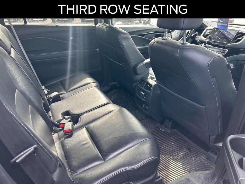 used 2021 Honda Pilot car, priced at $23,565